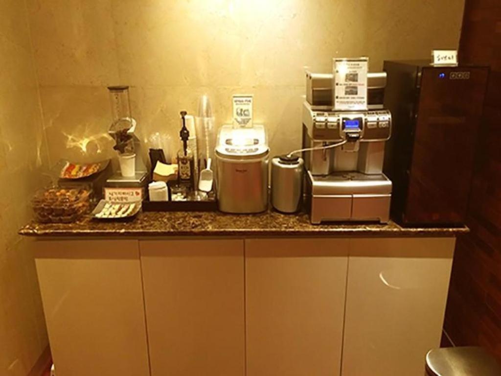 Sinyoung Motel Seoul Ngoại thất bức ảnh