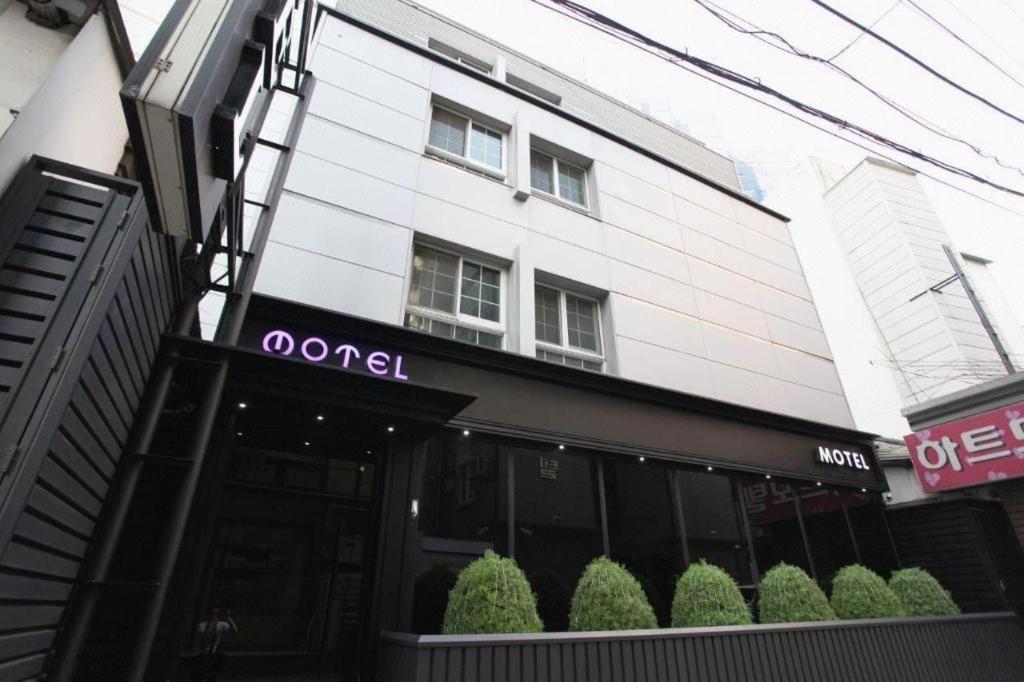 Sinyoung Motel Seoul Ngoại thất bức ảnh