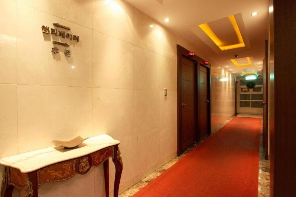 Sinyoung Motel Seoul Ngoại thất bức ảnh